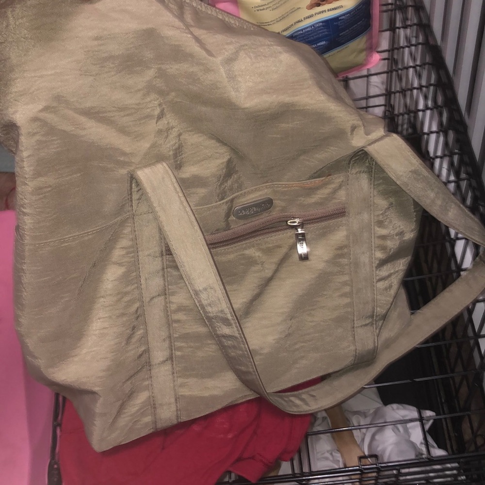 Bag/ purse w many pockets